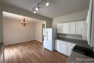 9402 Darwick St, Charlotte, NC 28216 - Photo 7