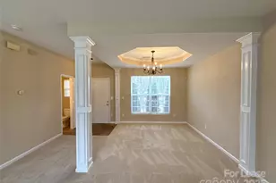 13802 Plowdon Ct, Charlotte, NC 28215 - Photo 3