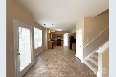 13802 Plowdon Court, Charlotte, NC 28215 - Photo 5