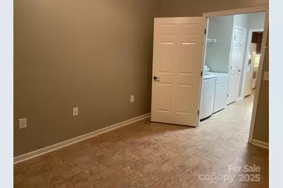 481 26th Avenue NE, Hickory, NC 28601 - Photo 29