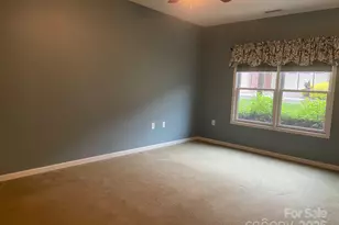 481 26th Ave NE, Hickory, NC 28601 - Photo 5