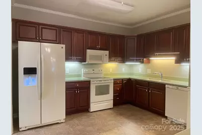 481 26th Avenue NE, Hickory, NC 28601 - Photo 23