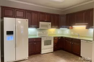 481 26th Ave NE, Hickory, NC 28601 - Photo 23