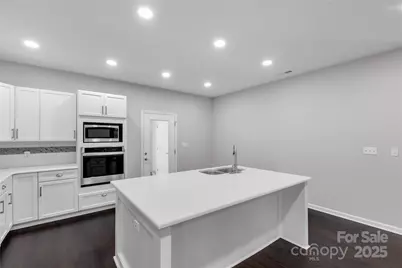 11228 Island View Lane, Lancaster, SC 29720 - Photo 17