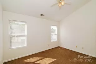 734 Aberdeen Glen Pl, Charlotte, NC 28214 - Photo 13