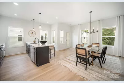 3709 Lou Ann Avenue, Charlotte, NC 28208 - Photo 5