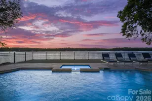 16525 Forest Home Rd, Charlotte, NC 28278 - Photo 3