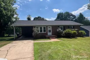 405 Copeland Park, Mount Holly, NC 28120 - Photo 1