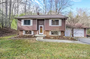 220 Leverette Dr, Hendersonville, NC 28791 - Photo 1