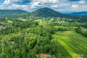 644 Walnut Valley Pkwy, Arden, NC 28704 - Photo 5