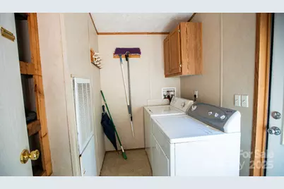 4150 Bristol Place, Collettsville, NC 28611 - Photo 15