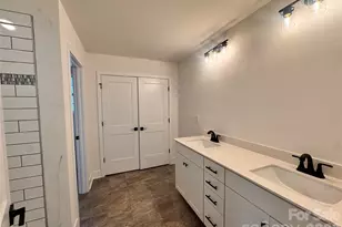 720 Inwood Hill Dr, Gastonia, NC 28056 - Photo 17