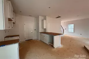 720 Inwood Hill Dr, Gastonia, NC 28056 - Photo 3