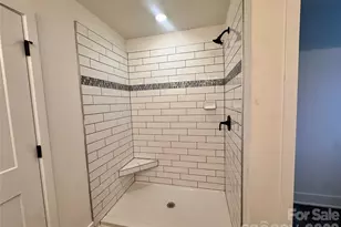 720 Inwood Hill Dr, Gastonia, NC 28056 - Photo 17