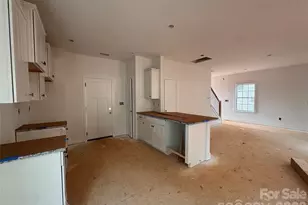 720 Inwood Hill Dr, Gastonia, NC 28056 - Photo 3