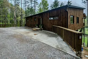 281 New River Farms Dr, Fleetwood, NC 28626 - Photo 3