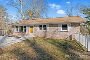 2338 Greater Druid Hills Blvd, Hendersonville, NC 28791 - Photo 3