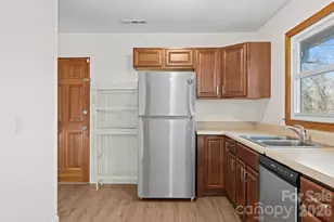 2338 Greater Druid Hills Blvd, Hendersonville, NC 28791 - Photo 11