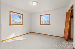 2338 Greater Druid Hills Blvd, Hendersonville, NC 28791 - Photo 19