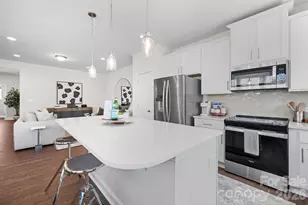 2966 Clyde Dr, Charlotte, NC 28208 - Photo 9