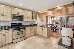 14 Zebulon Ln, Mars Hill, NC 28754 - Photo 11