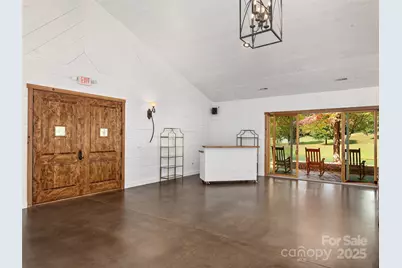 355 Johnson Drive, Canton, NC 28716 - Photo 15