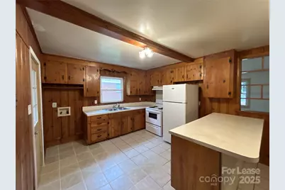 1431 Woodhill Drive, Charlotte, NC 28205 - Photo 5