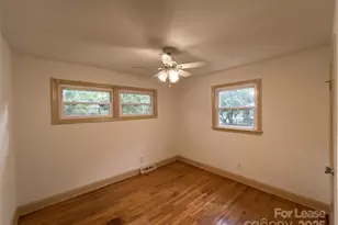 1431 Woodhill Dr, Charlotte, NC 28205 - Photo 11