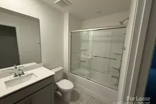 4113 Summit Woods Dr, Charlotte, NC 28216 - Photo 15