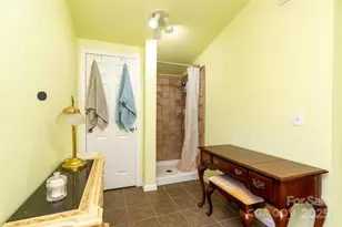 1137 Saunders Rd, Franklin, NC 28734 - Photo 17