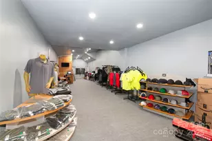 1137 Saunders Rd, Franklin, NC 28734 - Photo 27