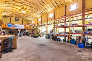 1137 Saunders Rd, Franklin, NC 28734 - Photo 23