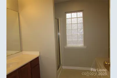 3523 Tracy Glenn Court, Charlotte, NC 28269 - Photo 5