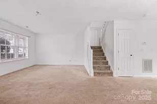 5672 Prescott Ct, Charlotte, NC 28269 - Photo 5