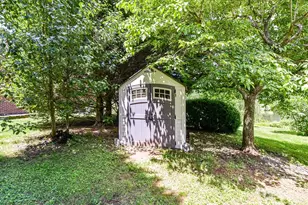 2325 Perry Rd, Denver, NC 28037 - Photo 45