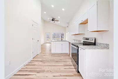 48 Phillips Lane, Spruce Pine, NC 28777 - Photo 5