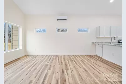 48 Phillips Lane, Spruce Pine, NC 28777 - Photo 3