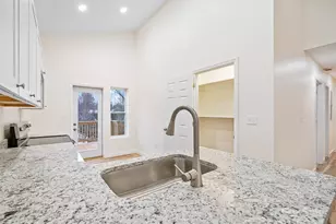 48 Phillips Ln, Spruce Pine, NC 28777 - Photo 7