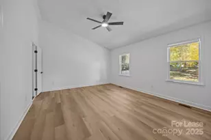 6227 King George Dr, Charlotte, NC 28213 - Photo 25