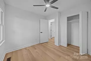 6227 King George Dr, Charlotte, NC 28213 - Photo 23