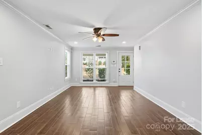 2830 Hilliard Drive, Charlotte, NC 28205 - Photo 9