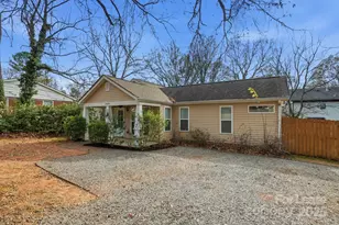 2830 Hilliard Dr, Charlotte, NC 28205 - Photo 3