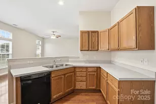 11819 Creek Turn Dr, Charlotte, NC 28278 - Photo 13