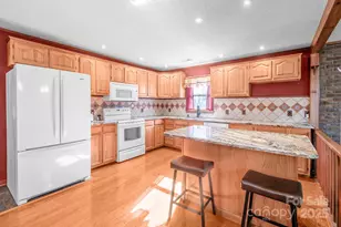 1295 Cattle Ridge Rd, Cheraw, SC 29520 - Photo 9