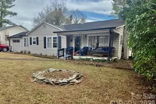 1003 Pennton Ave SW, Lenoir, NC 28645 - Photo 1