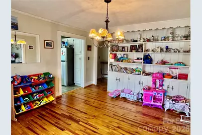 1003 Pennton Avenue SW, Lenoir, NC 28645 - Photo 7