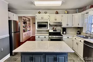 1003 Pennton Ave SW, Lenoir, NC 28645 - Photo 11