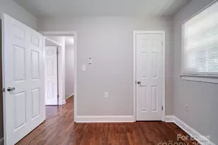 321 S Gardner Ave, Charlotte, NC 28208 - Photo 23