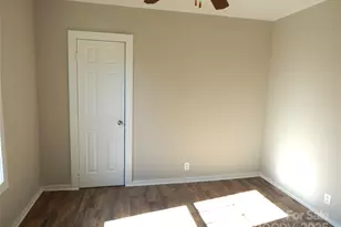 1033 4th St, Statesville, NC 28677 - Photo 13