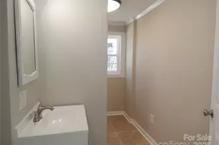 1033 4th St, Statesville, NC 28677 - Photo 11